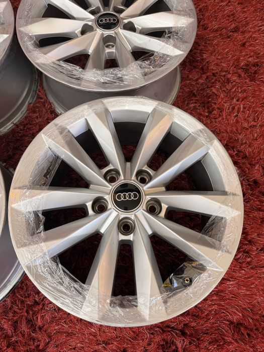 Jantes Audi 16 polegadas como novas
