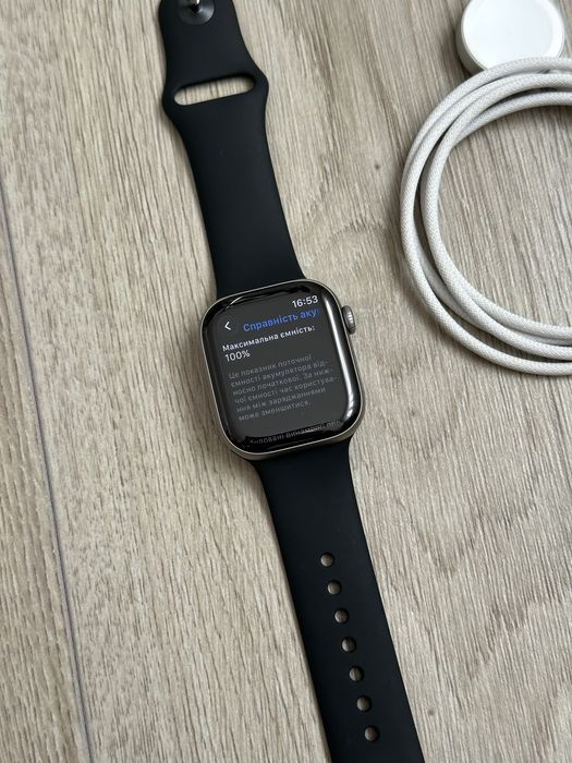 Apple Watch 11 42mm space grey майже новий