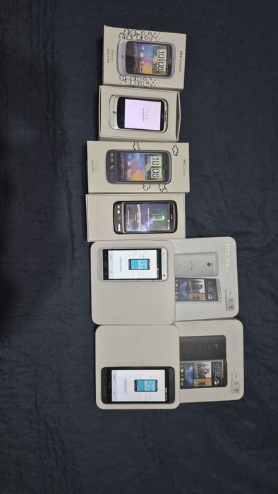 Комплект БУ мобільних телефонів HTC