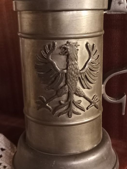 Caneca Alemã antiga para cerveja em estanho