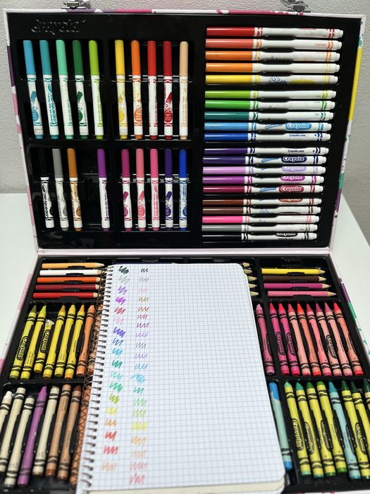 Крайола Набір для малювання Crayola Inspiration Art Case Pink (140pc)