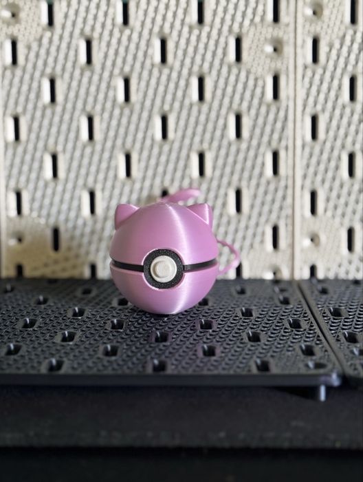 Pokebola Mew (3D)