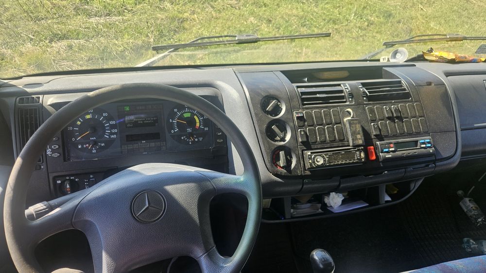 Mercedes Benz Atego 815