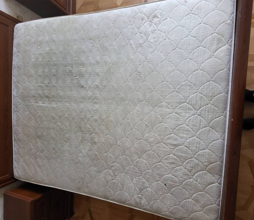 Продам матрац 160×200
