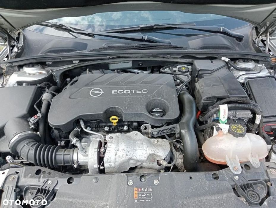 Opel Insignia 2.0 170km