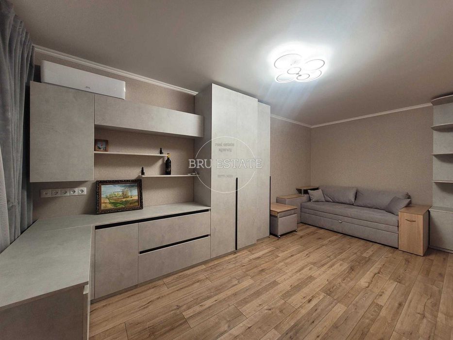 Продам 2к кв-ру з новим ремонтом Березняки, м. Лівобережна, 5 хв