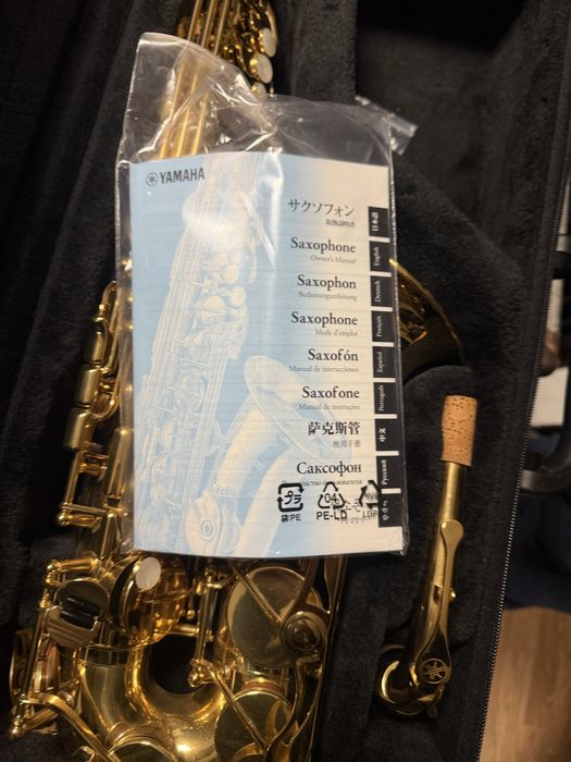 Saxofone Yamaha YAS-280 igual a novo