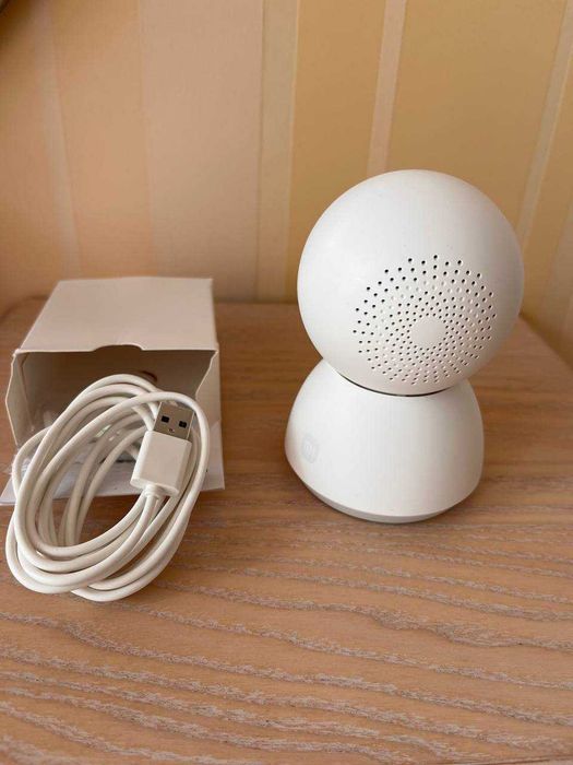Нова камера відеоспостереження Xiaomi 360° Smart Home Security Camera MI PTZ 2K