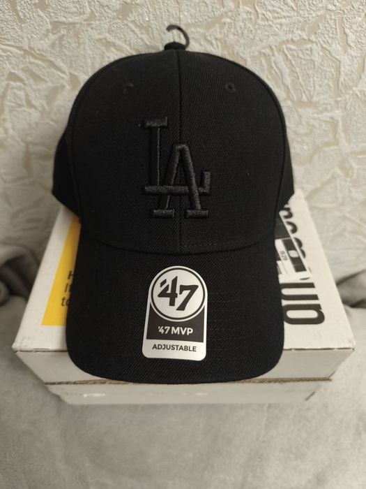 Оригінальна чорна кепка