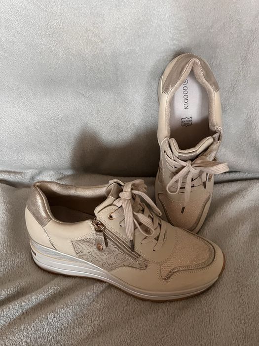 Buty sneakersy 41 /40