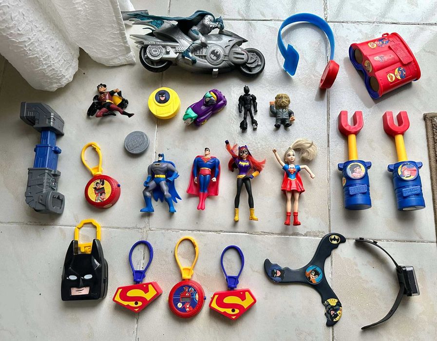 bd super herois batman super homem marvel joker