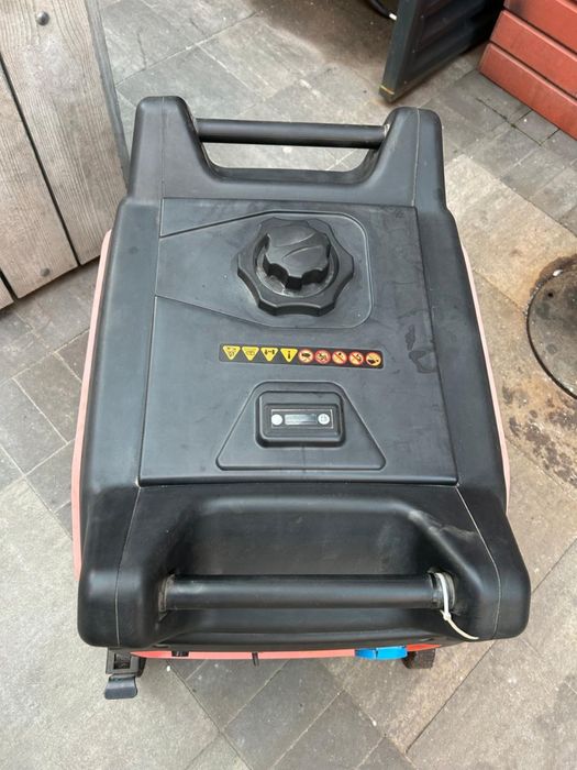 Генератор інверторний