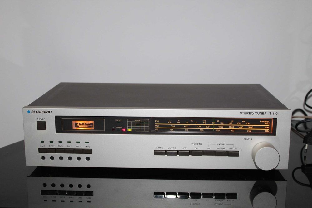 BLAUPUNKT T-110 Tuner radiowy fm analogowy audiofilski Japan Wysyłka