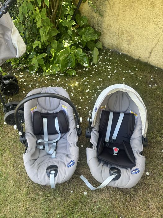 Conjunto carrinho bebé Chico