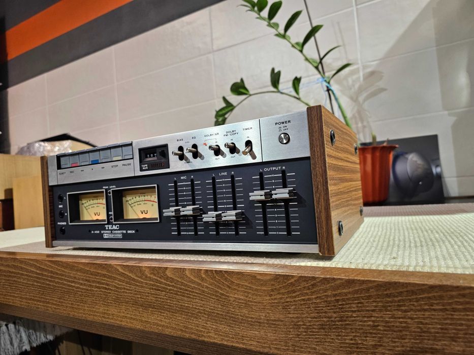 Касетна дека TEAC A-450
