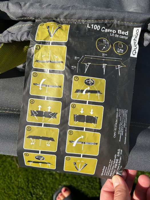 Cama de campismo dobrável