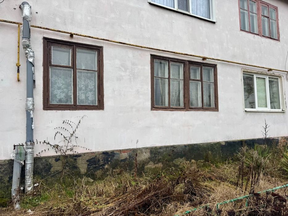 Продається бюджетна квартира біля 13 школи