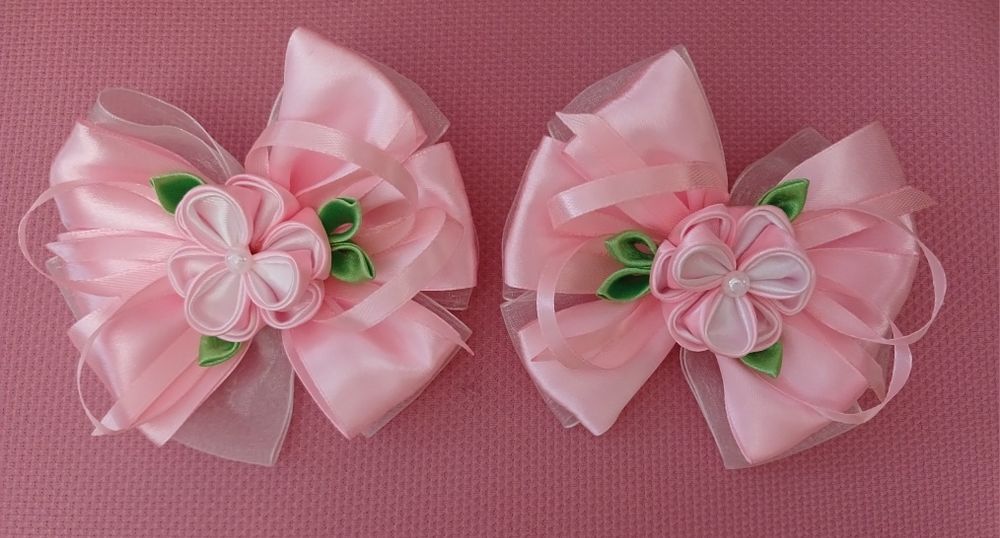 Заколки  ручной работы в технике Канзаши