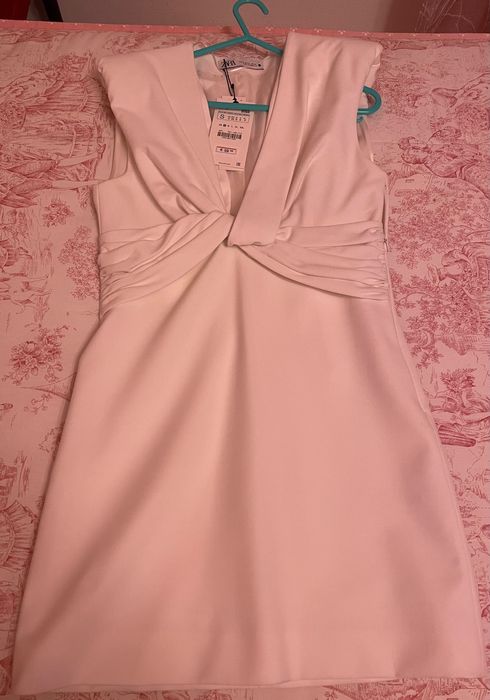Vestido branco elegante