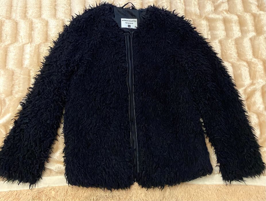 М’ягенька накидка Teddy від Terranova