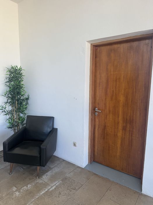 Escritorio e armazem