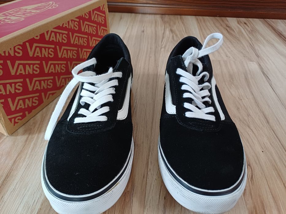 Buty Vans 37 czarne jak nowe