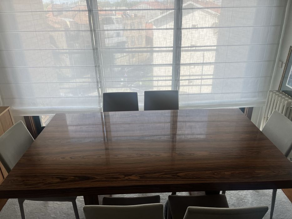 Mesa de jantar em pau ferro