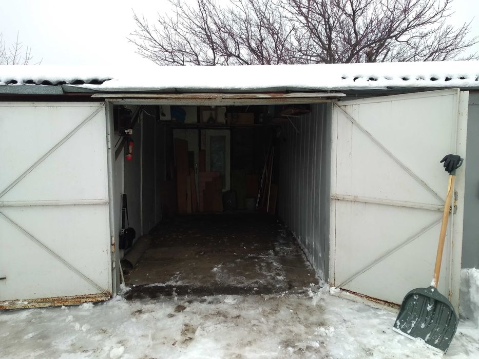 Сдам гараж (Салтовка, круг трамваев Льва Толстого - Бучмы)