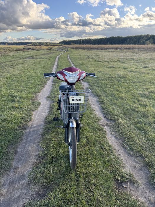 Елктро скутер велоспед збільшена батарея хватає на 100 км