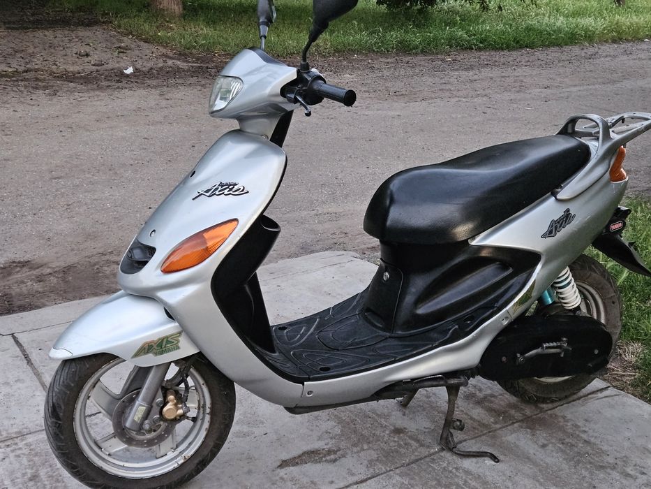 Скутер Yamaha GRAND AXIS 100