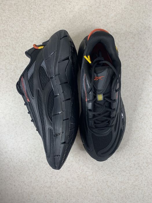 Кросівки Reebok Zig Kinetica 2.5 'Black Rhodonite(GX0504)