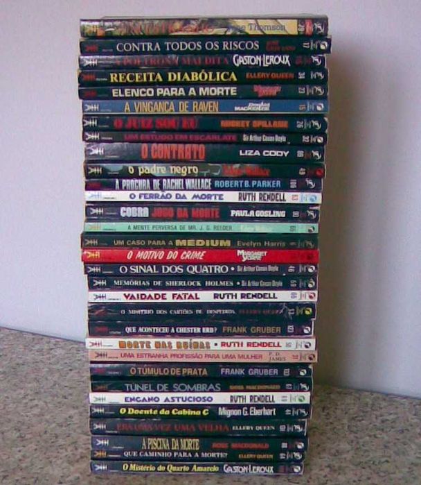 Livros policiais de bolso - colecção Clube do Crime