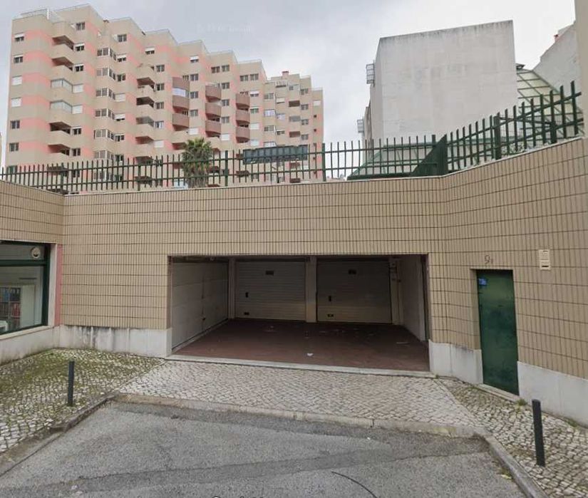 Alugar Garagem BOX Privada Telheiras (24H/7)