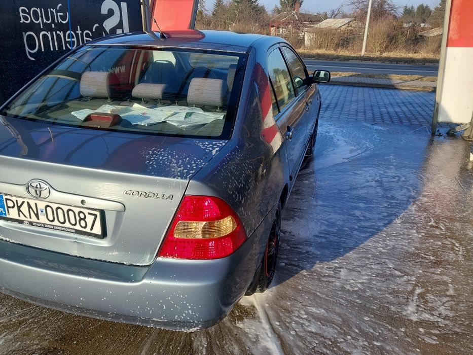 Toyota corolla e12 1.6 benz +LPG