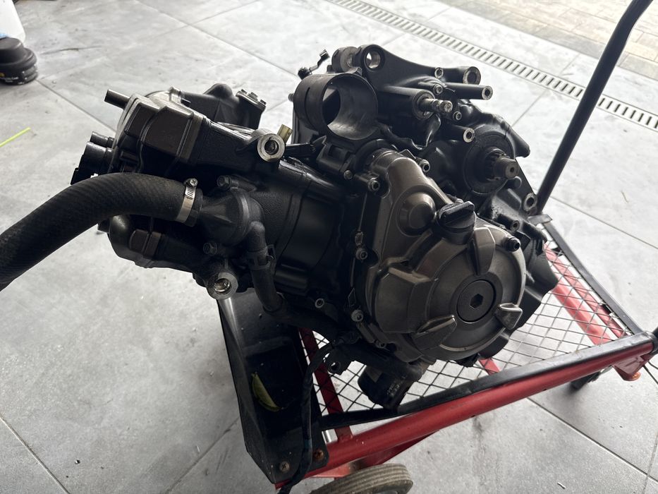 Silnik Yamaha mt07  uszkodzony