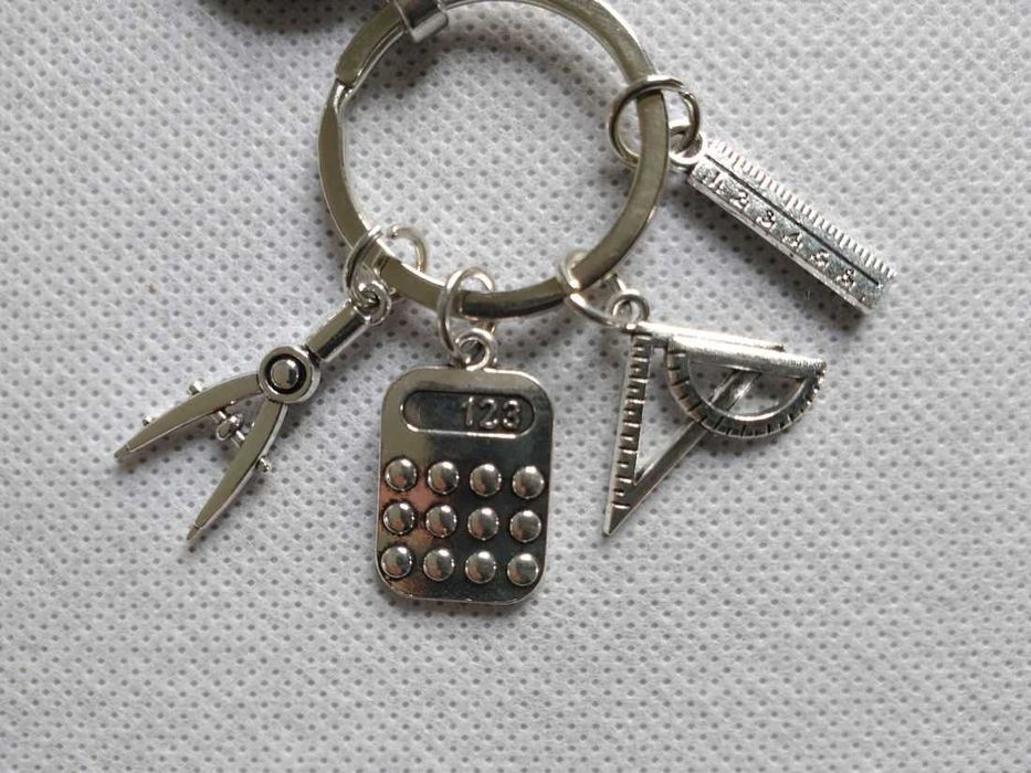 Brelok naukowy ATOM breloczek do kluczy nowy