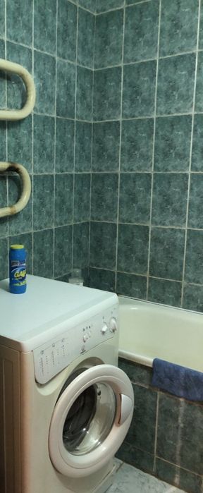 Продам 2х кімнатну квартиру. Центр.