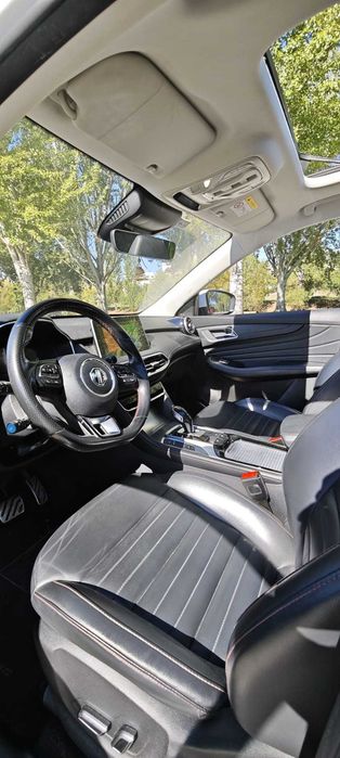 MG EHS Luxury -  Hybrid Plug-in