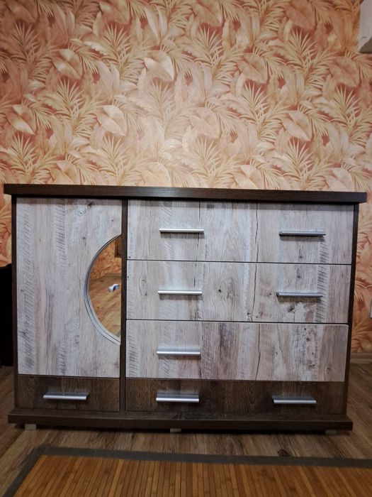 Продам комод в гарному стані!