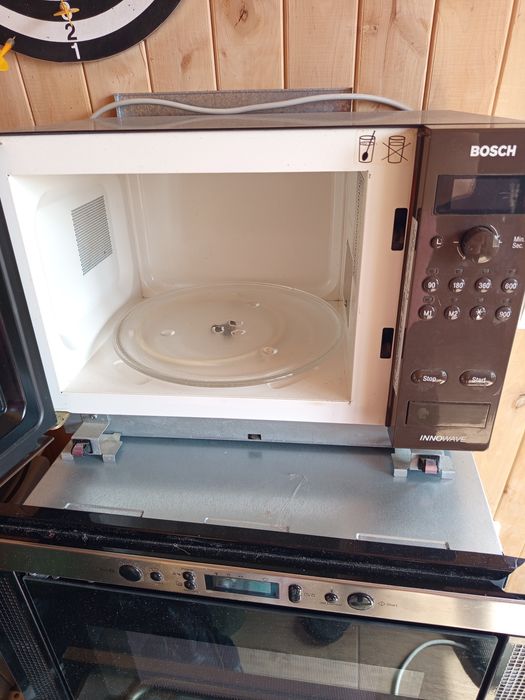 микроволновки встраиваимые  bosch siemens whirlpool б/у из Германии