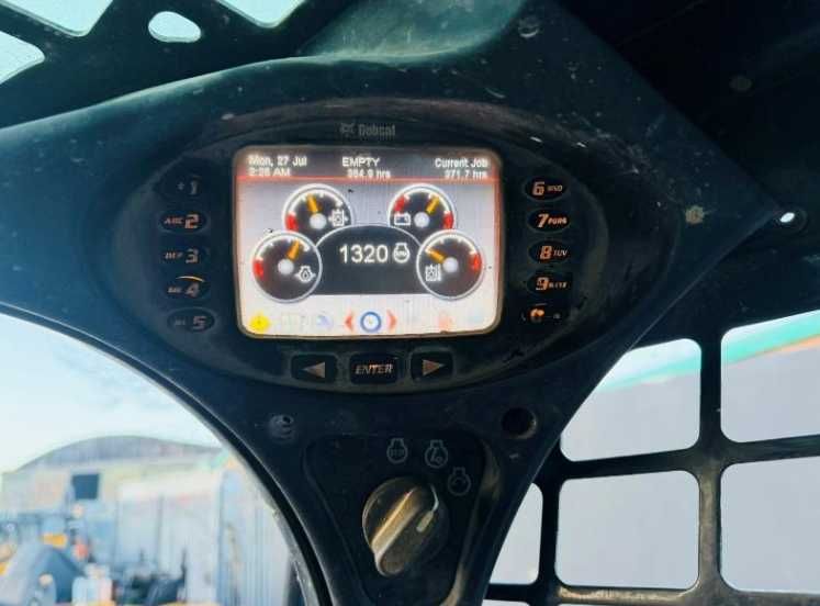 Міні - навантажувач BOBCAT T630 + ковш *2015 РІК* 2371 година + відео