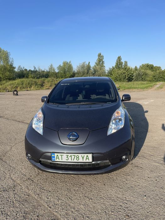 Продам Nisan Leaf 2013 р 90 км