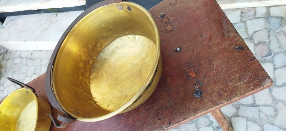 Banca/Mesa rustica em madeira antiga