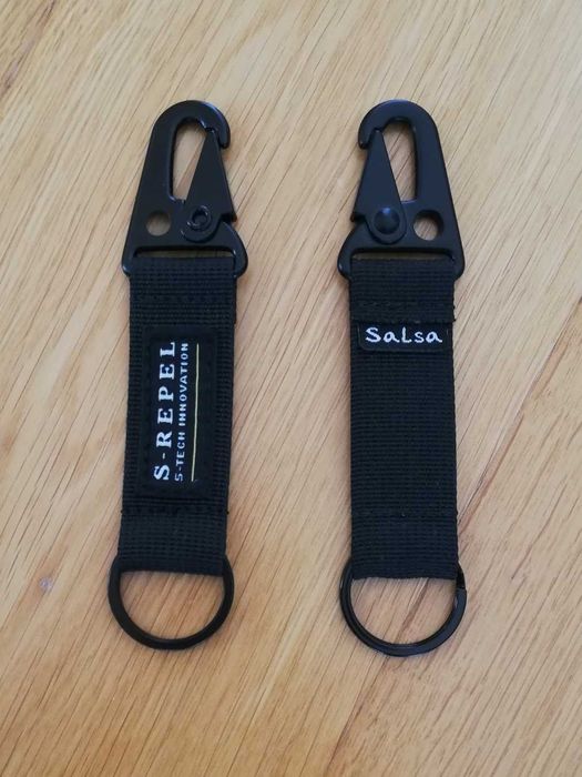 2 Mosquetões Salsa – Nunca Utilizados