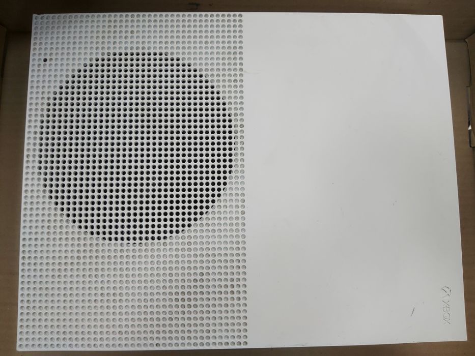 Ігрова консоль Microsoft Xbox One S 1681  "1TB"