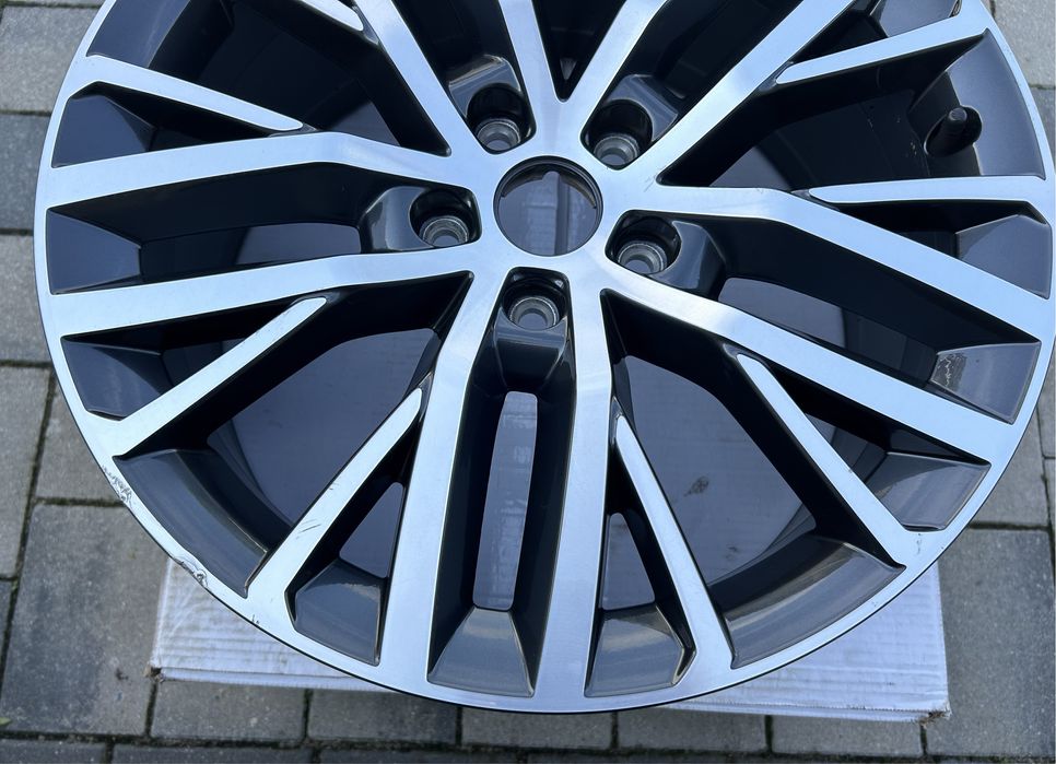 Oryginalna Felga Seat 18" 7.5J ET46 5X112 5FA
