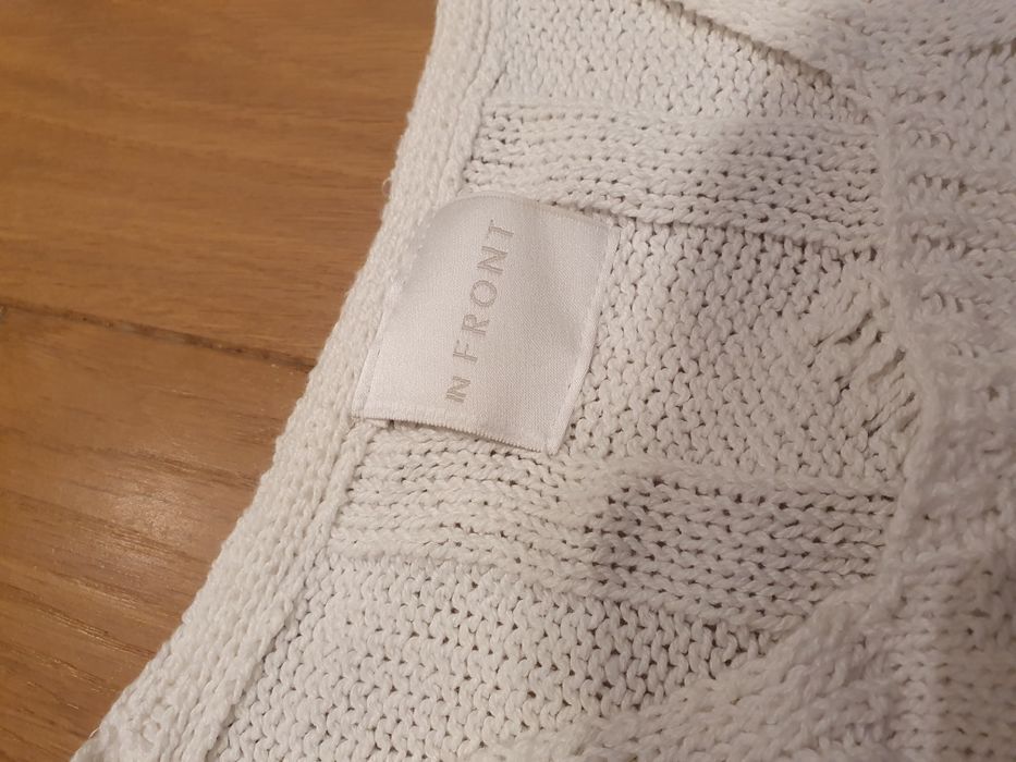 Kurta wiosenna wraz ze sweterkiem