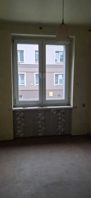 Sprzedam mieszkanie Pyskowice parter,dwa pokoje, 37,5m2 +2 piwnice