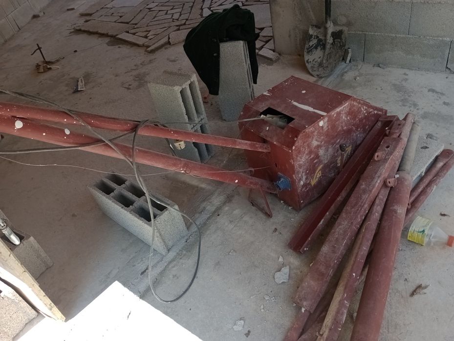 Grua de minero, grueta