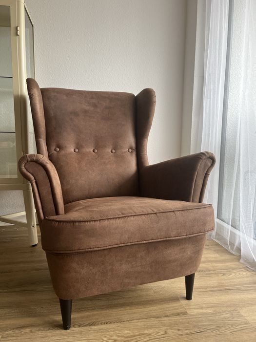 Ikea Strandmon fotel uszak